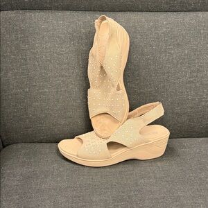 Bzees Sparkling Beige Women's Sandals